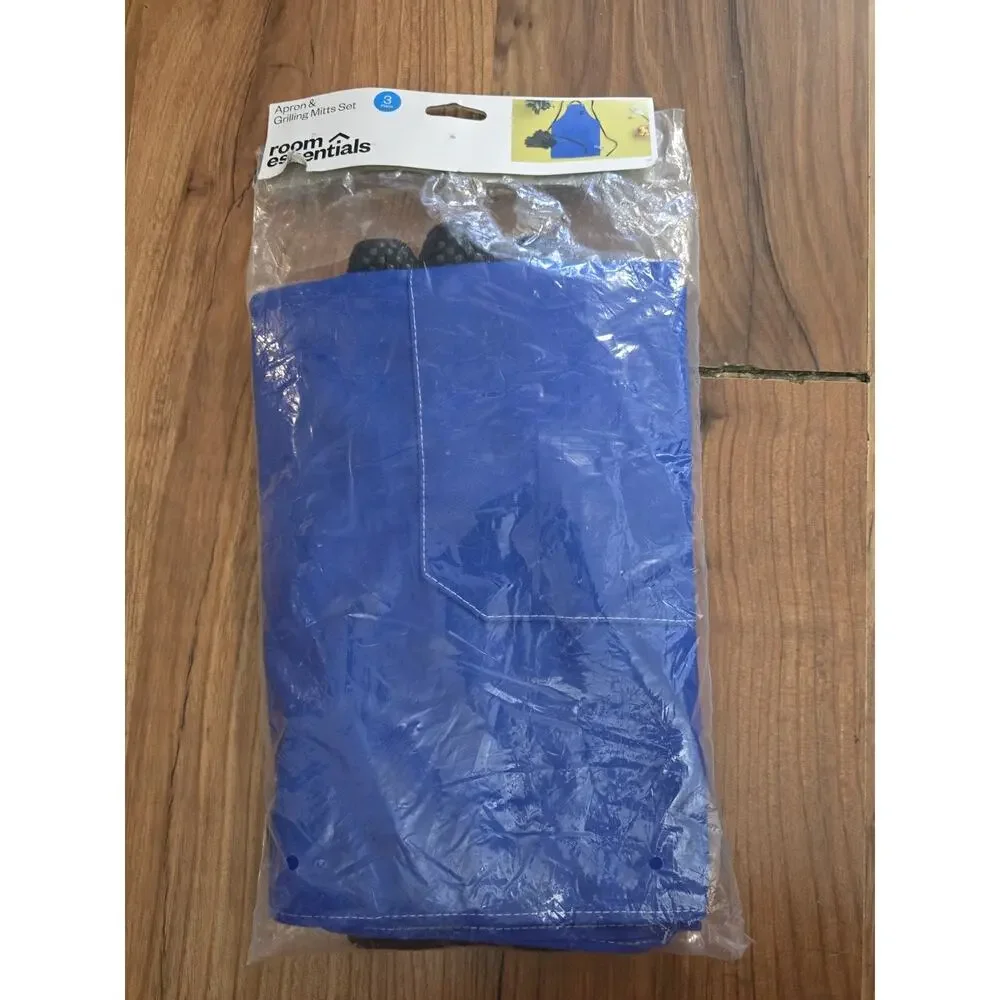 Grilling Mitts Apron Set Room Essentials 3 Pieces Blue Black Bbq Summer S17